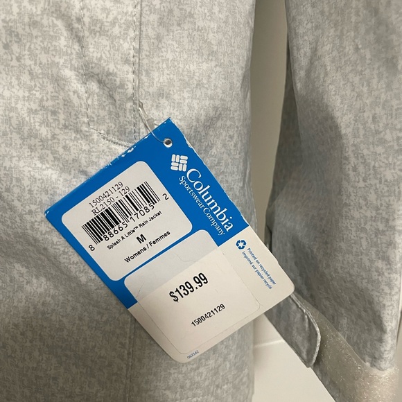 Columbia Women’s Rain Coat - Picture 4 of 8